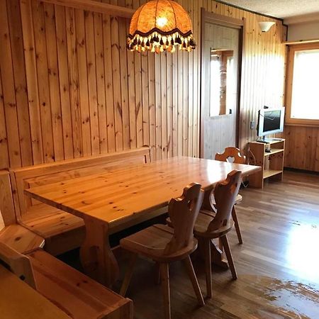 Finestra Sull'Adamello Apartment Пасо дел Тонале Екстериор снимка